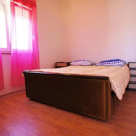 Secluded Holiday In Olive Grove * Medolino