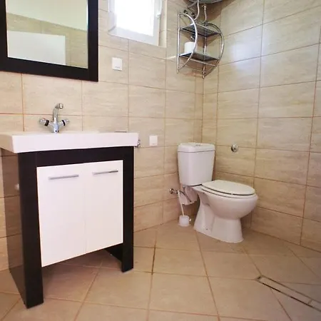 Holiday home Secluded Holiday In Olive Grove