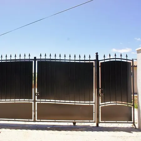 Secluded Holiday In Olive Grove