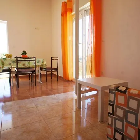 Secluded Holiday In Olive Grove Casa vacanze *