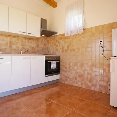 Secluded Holiday In Olive Grove Holiday home